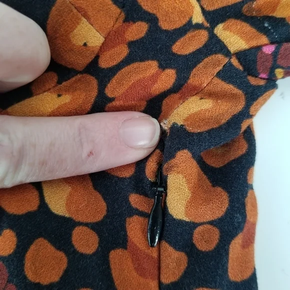 Farm Rio Leopard Hearts Long Sleeve Mini Dress Size XS Sweetheart Neckline - Picture 6 of 16